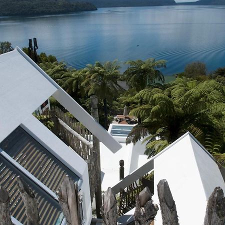 Te Whare -Lake Tarawera Tree-Top Nest Exterior foto